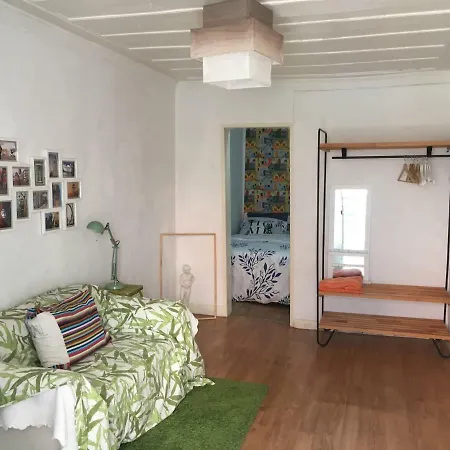 Rum i privatbostad Bairro Alto Alternative *